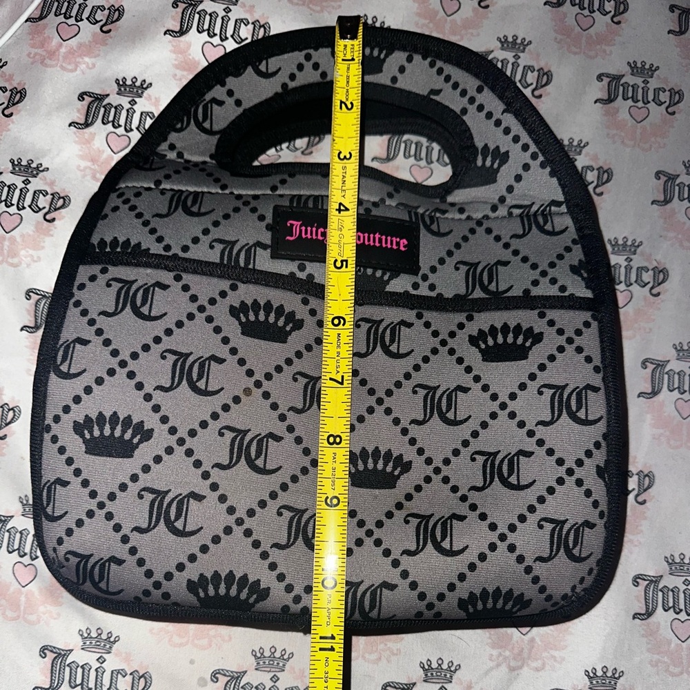 Juicy Couture Gray and Black Insulated Bag - Picture 5 of 7